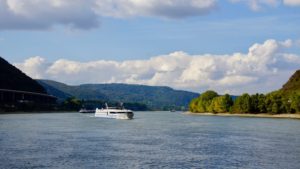 Rhein bei Andernach