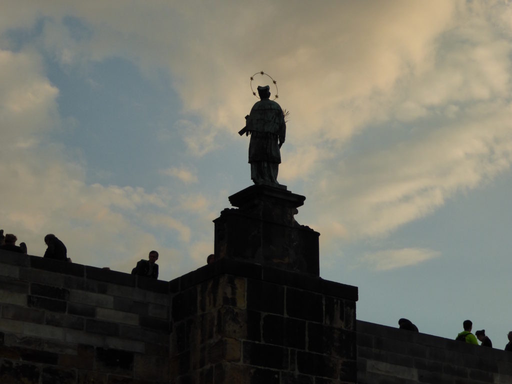 Figur auf der Karlsbrücke 