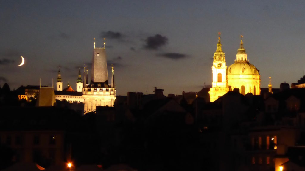 Prag bei Nacht