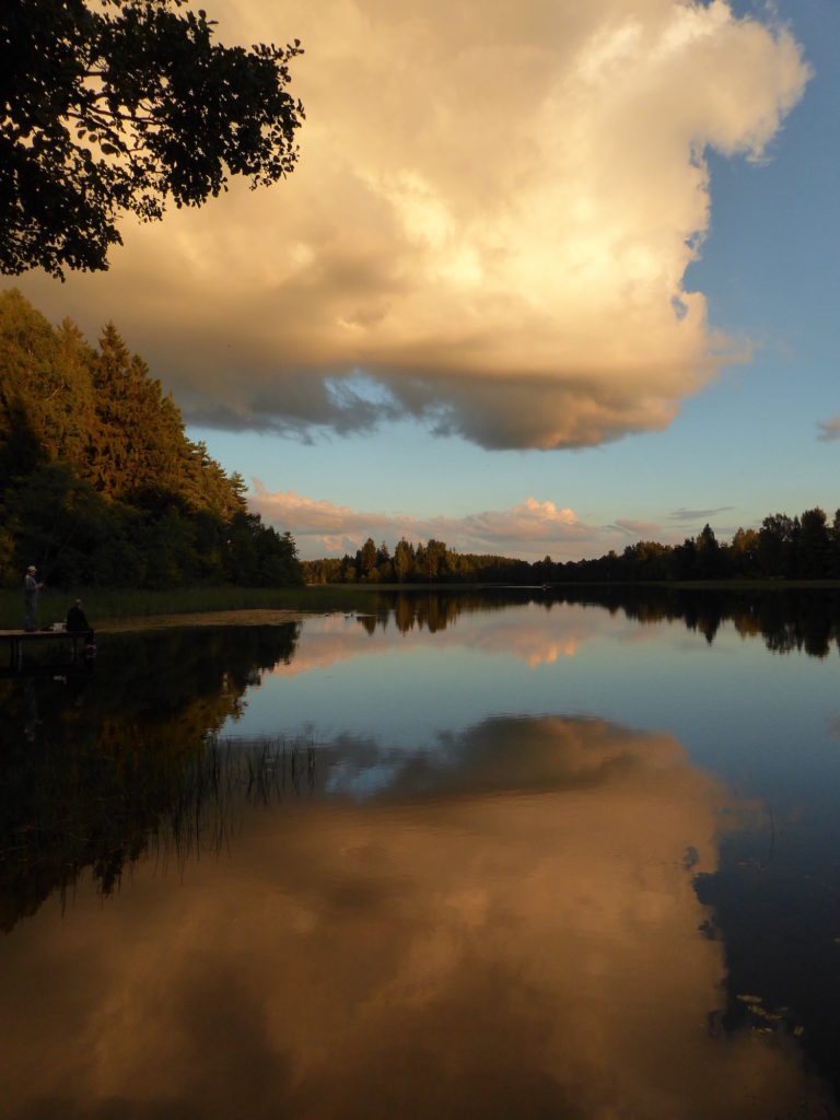 Sonnenuntergang mit Wolken