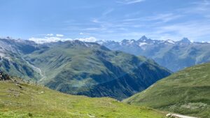 Nufenen Passhöhe Sicht nach Westen